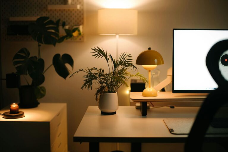 Creating a Cozy and Inviting Home Office: Practical Tips